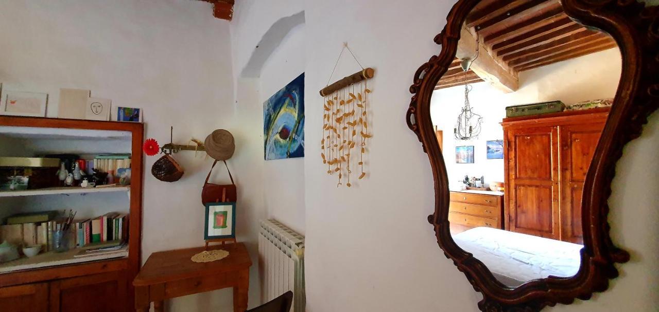 La Casa Di Dina Apartment Castelmuzio Luaran gambar